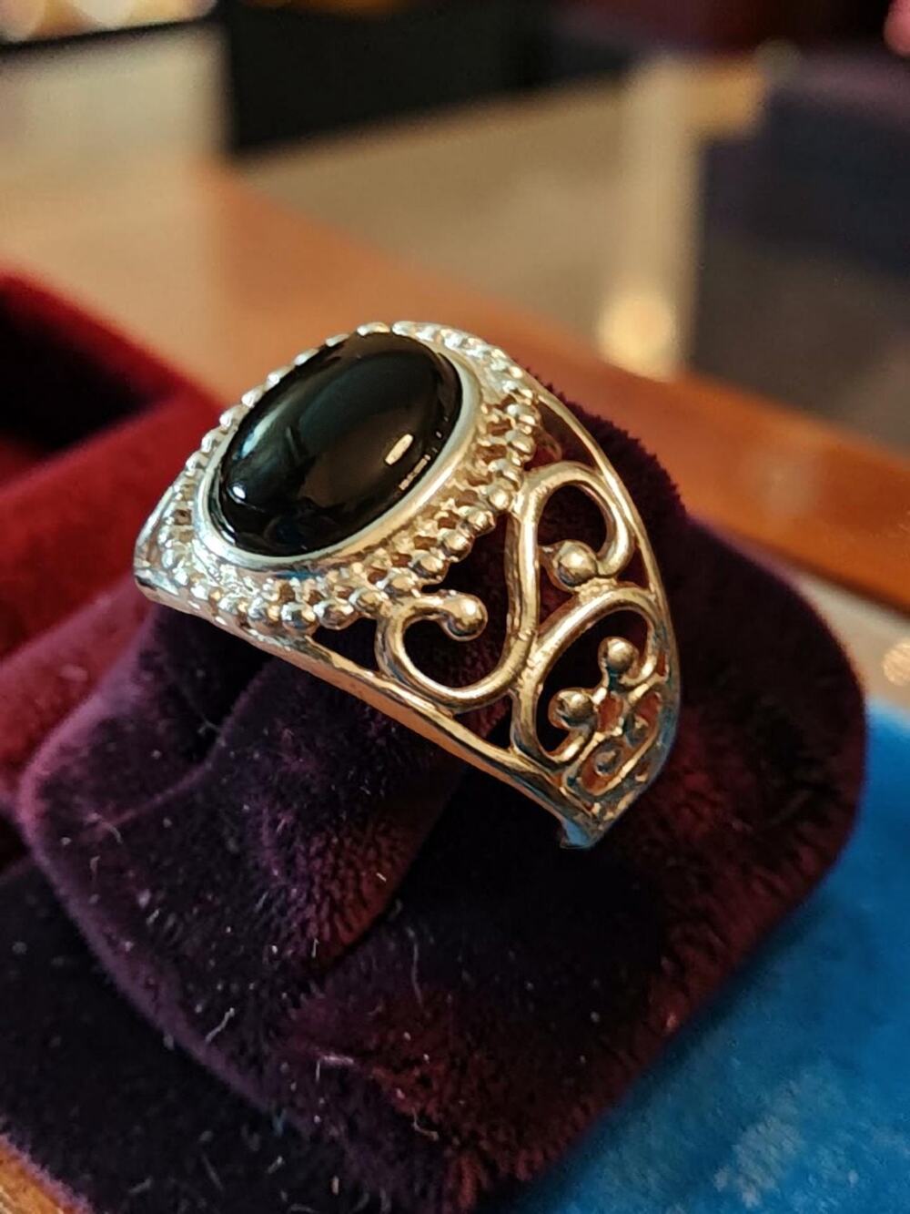 Sterling Silver Ring Black Glass Solitaire Filigree Size 7 Band 925